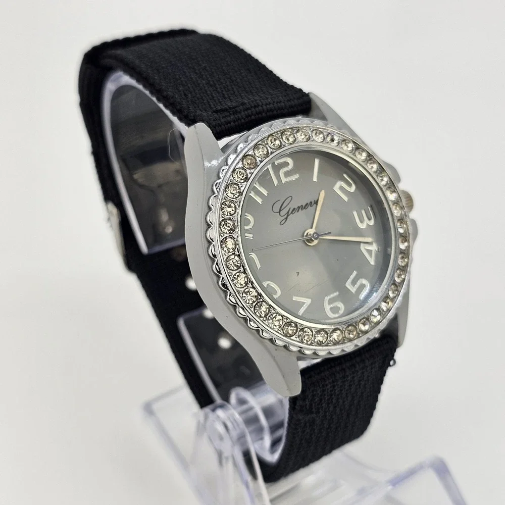 38MM Women's‎ Watch Gray Dial NEW Black Nylon Bands NEW Battery